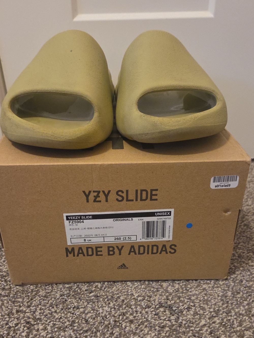 adidas YZY Slide in Olive